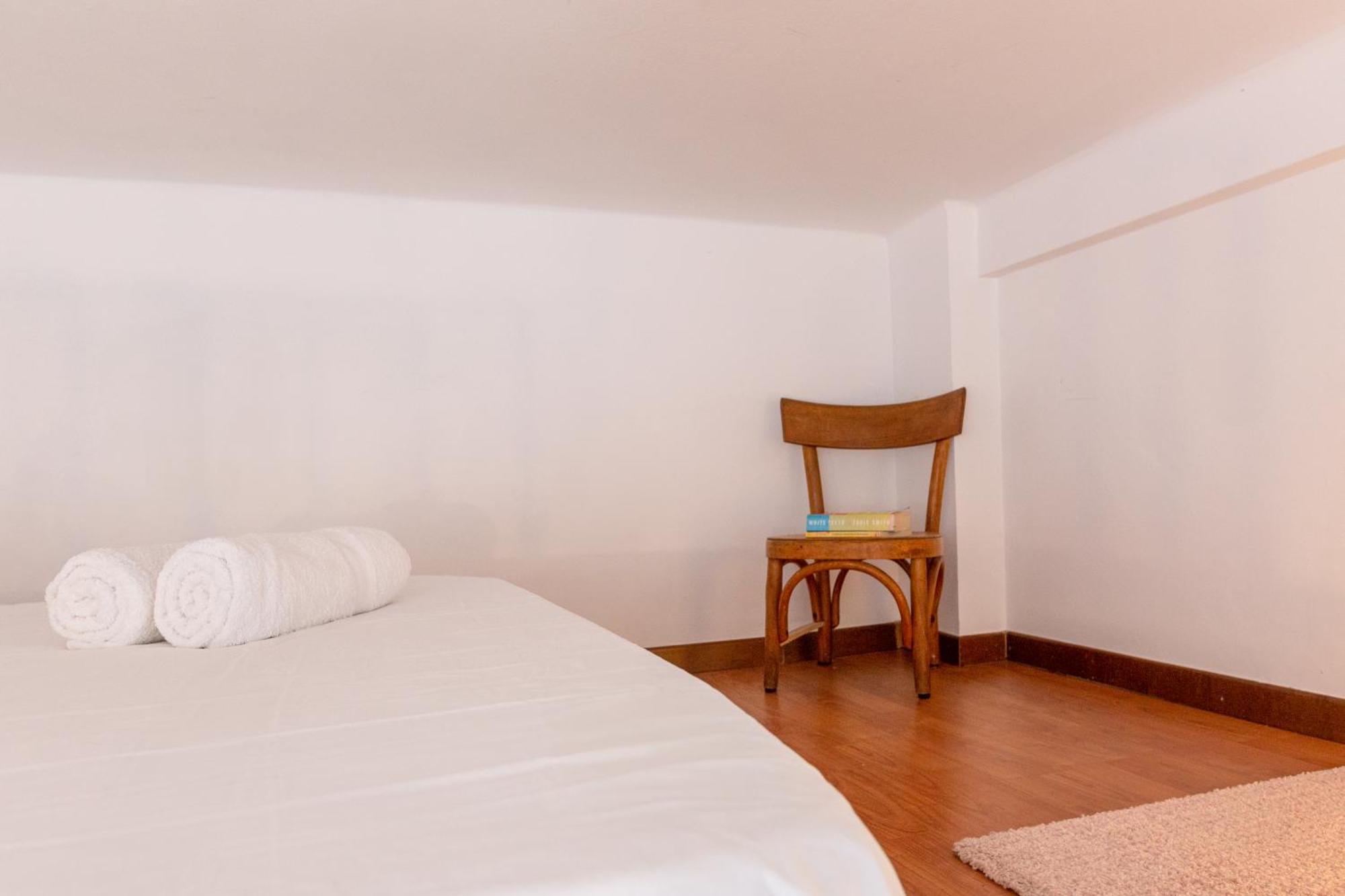 Soft Colors Exclusive Apartment - Navigli District - M2 — Photos 1